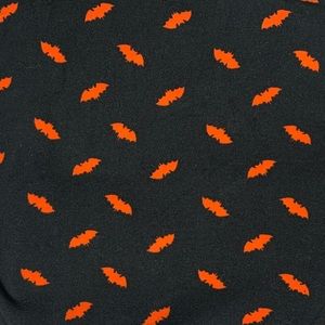 LuLaRoe TC Orange Bat Halloween Leggings